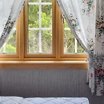 3 Bedroom Stunning In *