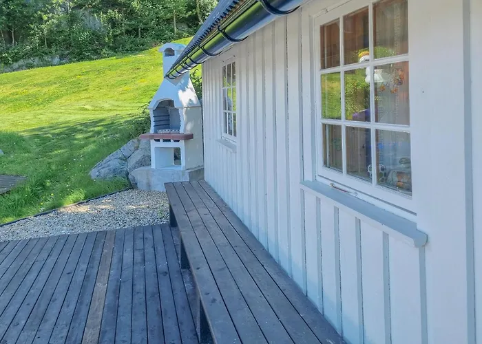 3 Bedroom Stunning In Semesterbostad
